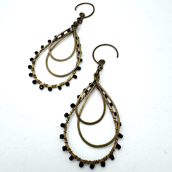 Handmade Nepal Brass Black Bead Teardrop Dangle Earrings Wire Wrapped Accents - Picture 1 of 6